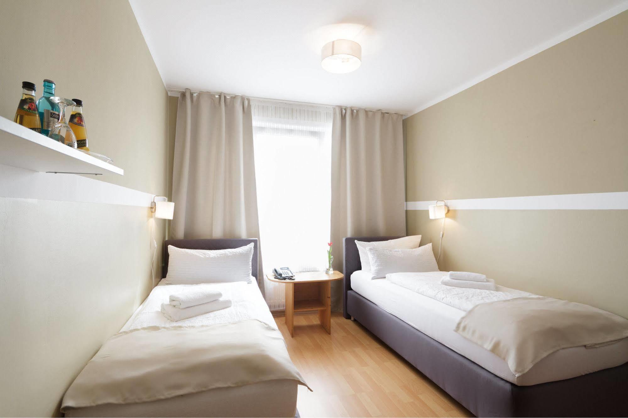 Hotel Pankow Берлін Екстер'єр фото